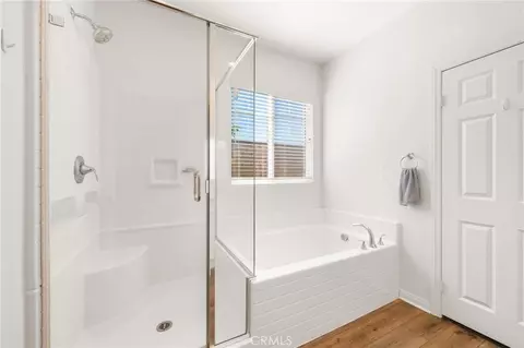 Bath - 26545 Dash Dr, Menifee, CA 92585 photo 1 of 3