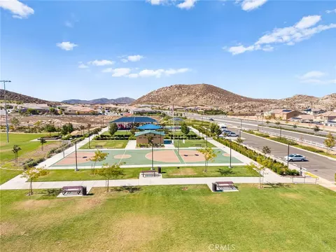 View/Area - 26545 Dash Dr, Menifee, CA 92585 photo 6 of 7