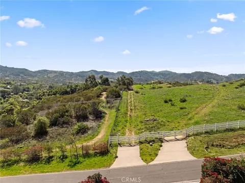 2 Las Palmeras, Temecula, CA 92590 photo 5