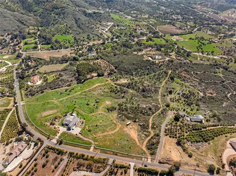 2 Las Palmeras, Temecula, CA 92590 photo 22