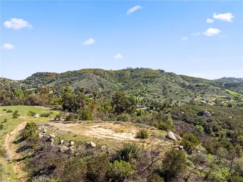 2 Las Palmeras, Temecula, CA 92590 photo 2