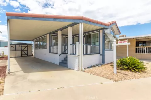 1295 S Cawston Ave #416, Hemet, CA 92545