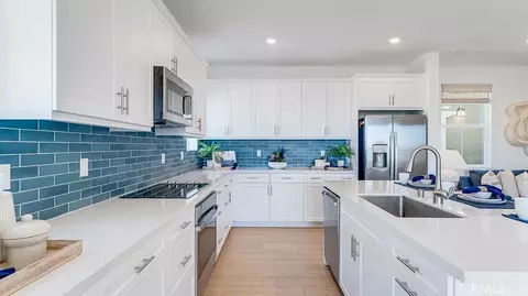 Kitchen - 1756 Eagle Rd, Rialto, CA 92376 photo 3 of 3