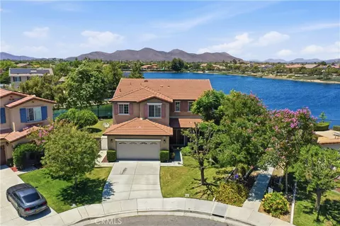 30565 Alston Ln, Menifee, CA 92584