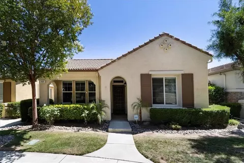 8010 Bay Hl, Hemet, CA 92545