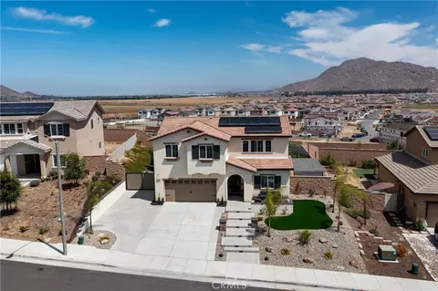 30608 Expedition, Winchester, CA 92596