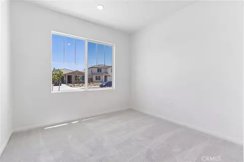 Bedroom - 1222 Kent Cir, Perris, CA 92571 photo 4 of 7