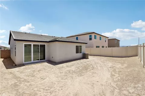 Exterior - 1222 Kent Cir, Perris, CA 92571 photo 6 of 8