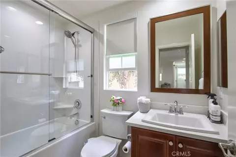 Bath - 41249 Saint Croix, Temecula, CA 92591 photo 1 of 5