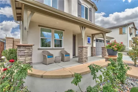 Exterior - 41249 Saint Croix, Temecula, CA 92591 photo 17 of 18
