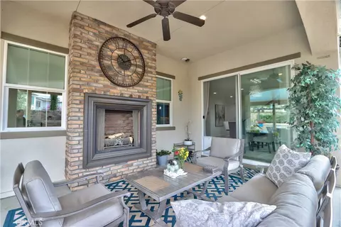 Exterior - 41249 Saint Croix, Temecula, CA 92591 photo 14 of 20