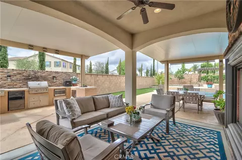 Exterior - 41249 Saint Croix, Temecula, CA 92591 photo 15 of 18