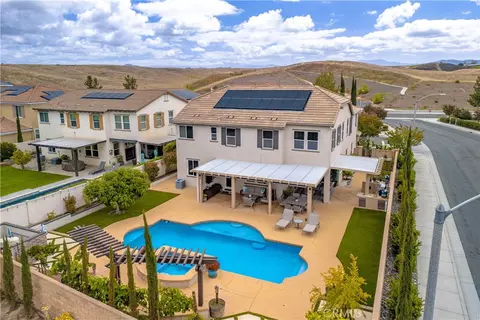 View/Area - 41249 Saint Croix, Temecula, CA 92591 photo 1 of 8