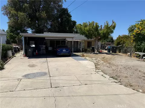 2729 Huckleberry Rd, Santa Ana, CA 92706