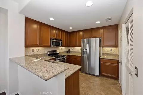 Kitchen - 31205 Strawberry Tree, Temecula, CA 92592 photo 1 of 1