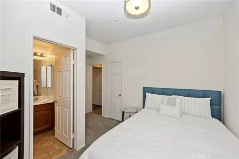 Bedroom - 31205 Strawberry Tree, Temecula, CA 92592 photo 2 of 2
