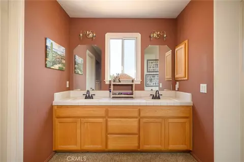 Bath - 1832 Camino Rainbow, Fallbrook, CA 92028 photo 3 of 4