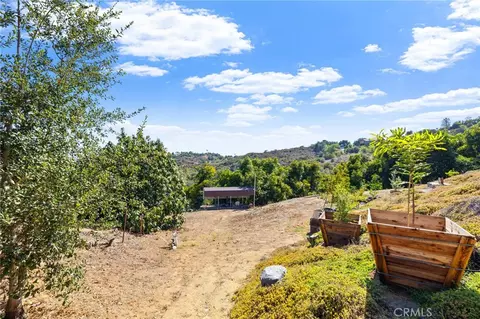 Exterior - 1832 Camino Rainbow, Fallbrook, CA 92028 photo 12 of 21