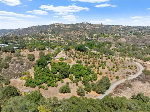 View/Area - 1832 Camino Rainbow, Fallbrook, CA 92028 photo 3 of 5