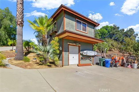 Exterior - 1832 Camino Rainbow, Fallbrook, CA 92028 photo 3 of 21