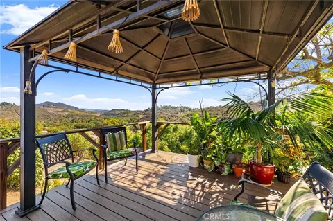 Exterior - 1832 Camino Rainbow, Fallbrook, CA 92028 photo 8 of 21