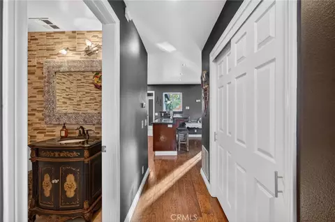 Entry Way - 3890 Forbell Pl, Fallbrook, CA 92028 photo 3 of 5