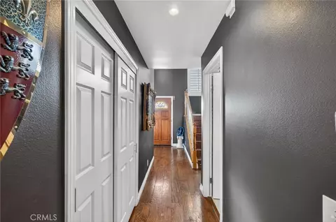 Entry Way - 3890 Forbell Pl, Fallbrook, CA 92028 photo 2 of 5