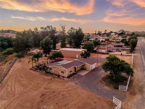 View/Area - 27331 Plum St, Perris, CA 92570 photo 2 of 3