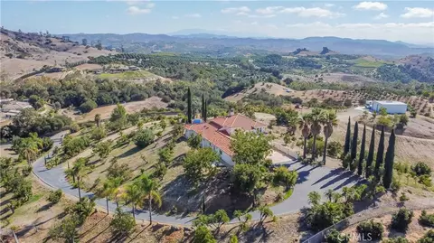 View/Area - 20491 Carancho Rd, Temecula, CA 92590 photo 1 of 5