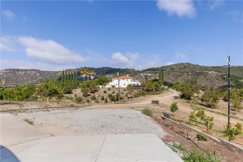 Exterior - 20491 Carancho Rd, Temecula, CA 92590 photo 22 of 23