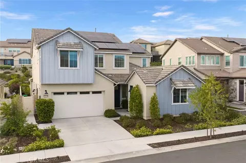 Exterior - 32030 Dayspring Way, Temecula, CA 92591 photo 10 of 21