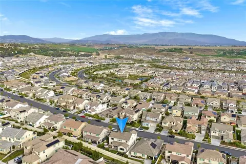 View/Area - 32030 Dayspring Way, Temecula, CA 92591 photo 8 of 8