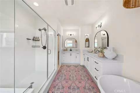 Bath - 32030 Dayspring Way, Temecula, CA 92591 photo 4 of 4