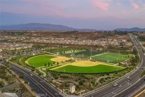 View/Area - 32030 Dayspring Way, Temecula, CA 92591 photo 6 of 8