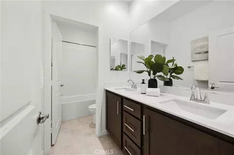 Entry Way - 32246 Hillstone St, Temecula, CA 92591 photo 4 of 4