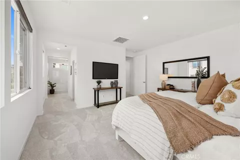 Bedroom - 32246 Hillstone St, Temecula, CA 92591 photo 3 of 6