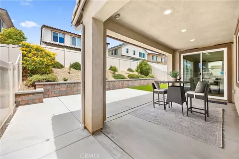 Exterior - 32246 Hillstone St, Temecula, CA 92591 photo 2 of 12