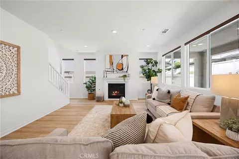 Living - 32246 Hillstone St, Temecula, CA 92591 photo 1 of 4