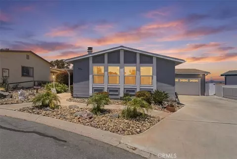 629 Via Santiago, Vista, CA 92081