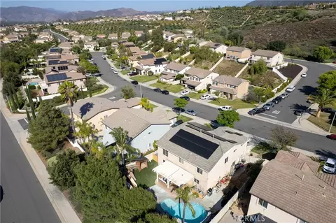 View/Area - 33938 Abbey Rd, Temecula, CA 92592 photo 5 of 7