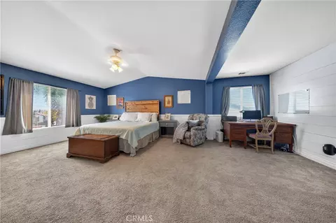 Bedroom - 33938 Abbey Rd, Temecula, CA 92592 photo 7 of 10