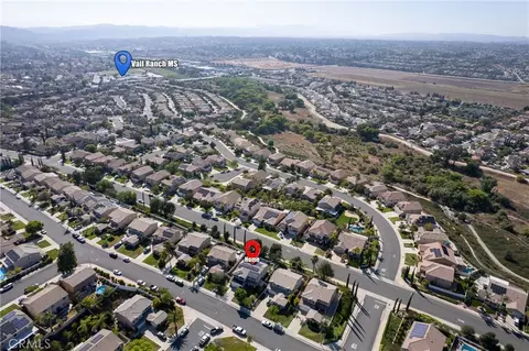 View/Area - 33938 Abbey Rd, Temecula, CA 92592 photo 2 of 7