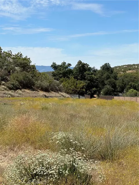 38700 Thomas Rd, Hemet, CA 92544