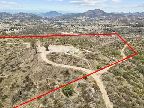0 Intrepid Rd, Hemet, CA 92544 photo 10