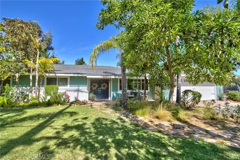 Exterior - 1549 Mcdonald, Fallbrook, CA 92028 photo 5 of 28