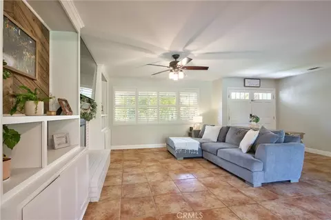 Living - 1549 Mcdonald, Fallbrook, CA 92028 photo 1 of 2