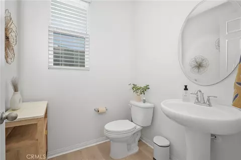 Entry Way - 30383 Freeman Dr, Menifee, CA 92584 photo 6 of 12