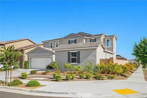 Exterior - 30383 Freeman Dr, Menifee, CA 92584 photo 2 of 6