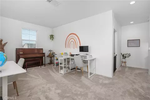 Entry Way - 30383 Freeman Dr, Menifee, CA 92584 photo 11 of 12
