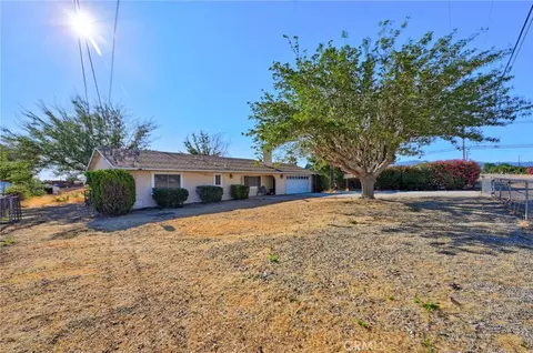 Exterior - 8167 Windsor Ave, Hesperia, CA 92345 photo 2 of 2